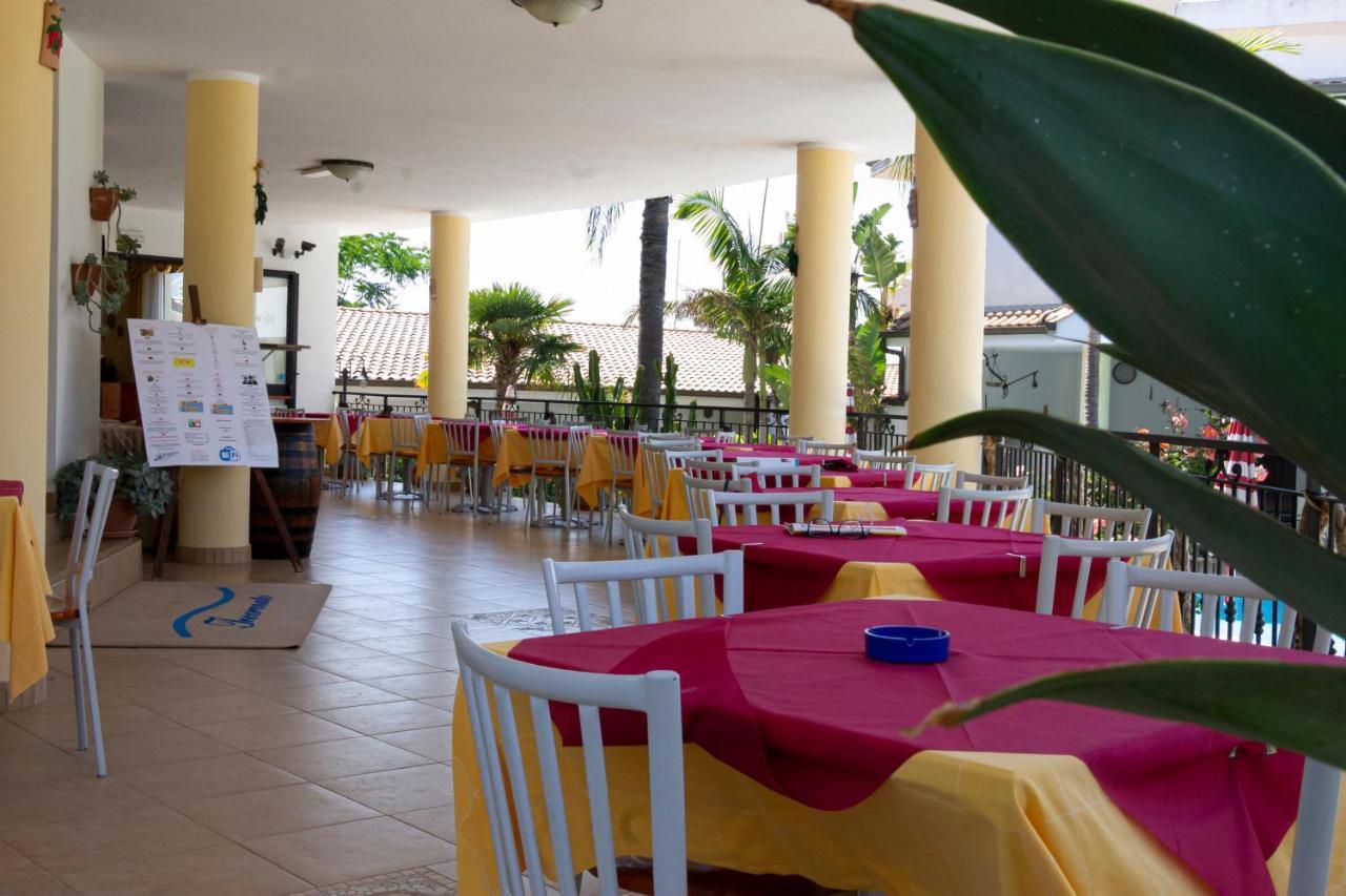Hotel L'Ancora Capo Vaticano Exterior photo