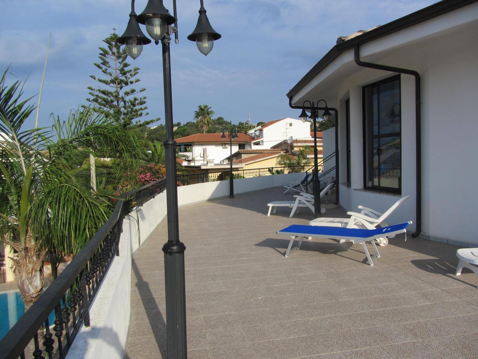 Hotel L'Ancora Capo Vaticano Exterior photo