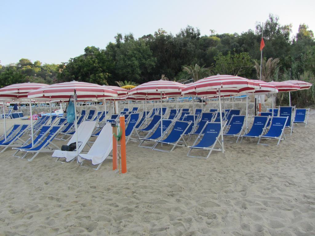Hotel L'Ancora Capo Vaticano Exterior photo